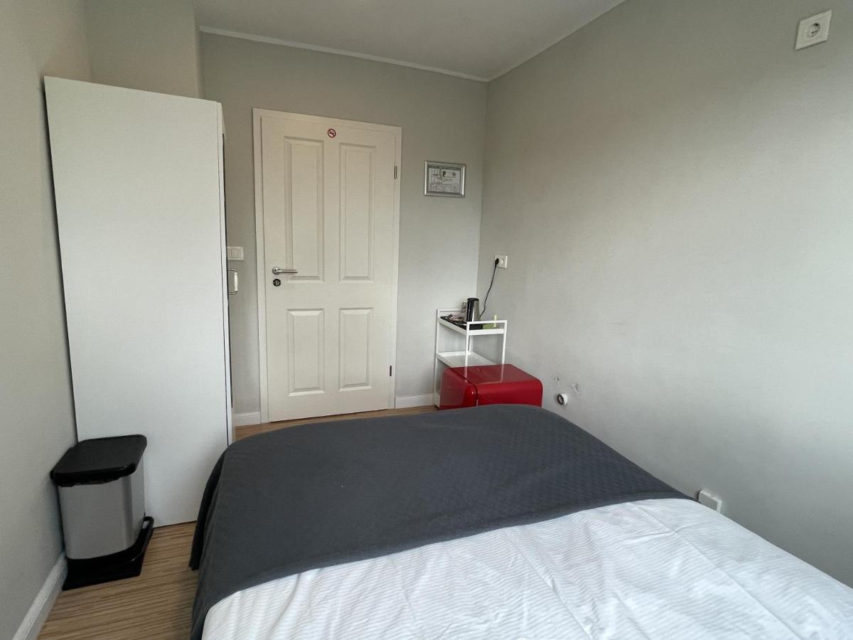 Ahoi Hostel 함브루크 외부 사진