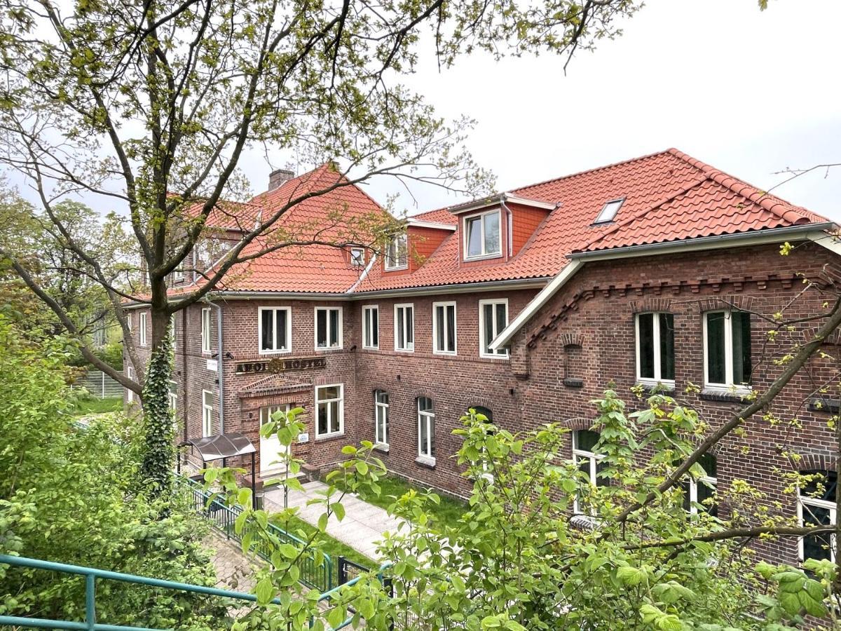 Ahoi Hostel 함브루크 외부 사진